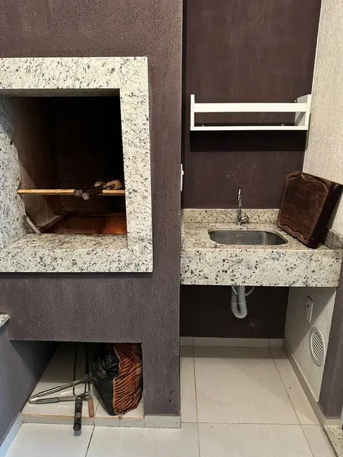 Foto 8 de Apartamento com 2 quartos à venda, 76m2 em Bombinhas - SC