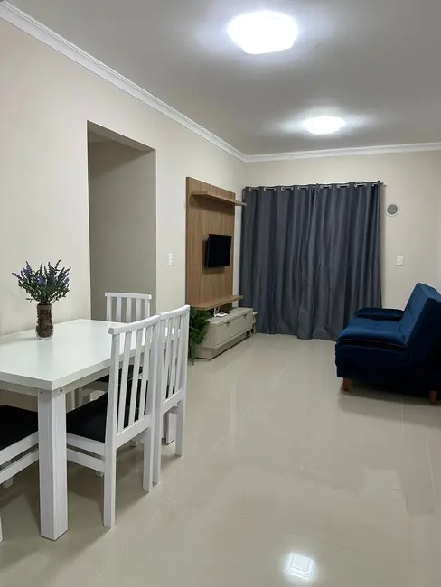 Foto 3 de Apartamento com 2 quartos à venda, 76m2 em Bombinhas - SC