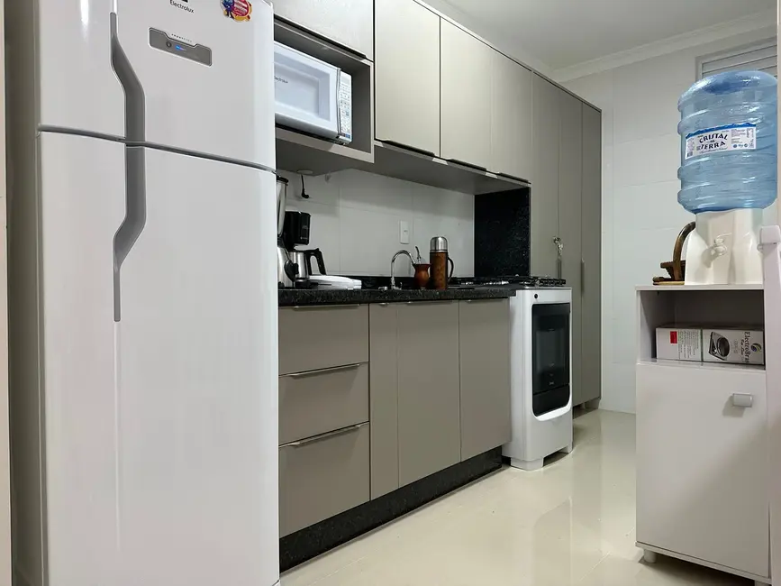 Foto 7 de Apartamento com 2 quartos à venda, 76m2 em Bombinhas - SC