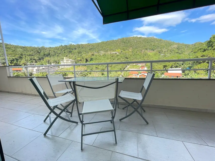 Apartamento com 2 quartos para alugar, 75m2 em Bombinhas - SC - imagem 7 Foto 7 de Apartamento com 2 quartos para alugar, 75m2 em Bombinhas - SC