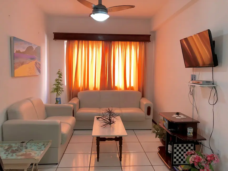 Apartamento com 2 quartos para alugar, 72m2 em Bombinhas - SC - imagem 3 Foto 3 de Apartamento com 2 quartos para alugar, 72m2 em Bombinhas - SC