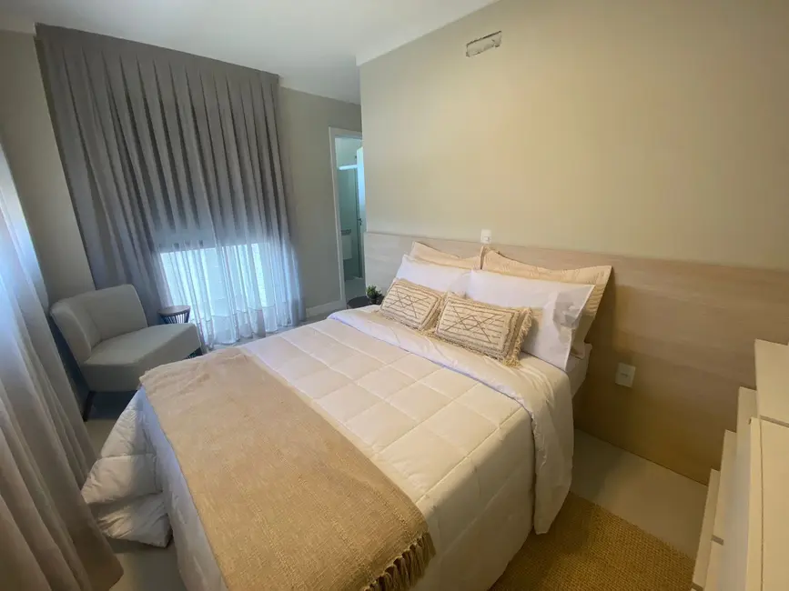 Foto 7 de Apartamento com 2 quartos à venda, 108m2 em Bombinhas - SC