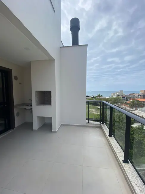 Foto 6 de Apartamento com 2 quartos à venda, 108m2 em Bombinhas - SC