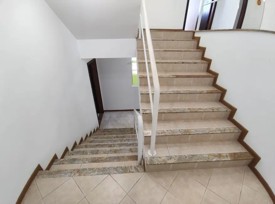 Apartamento com 1 quarto para alugar, 65m2 em Bombinhas - SC - imagem 9 Foto 9 de Apartamento com 1 quarto para alugar, 65m2 em Bombinhas - SC