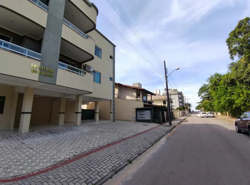 Apartamento com 1 quarto para alugar, 65m2 em Bombinhas - SC - imagem 5 Foto 5 de Apartamento com 1 quarto para alugar, 65m2 em Bombinhas - SC