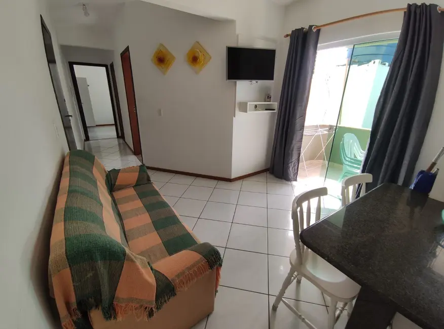 Apartamento com 2 quartos para alugar, 65m2 em Bombinhas - SC - imagem 1 Foto 1 de Apartamento com 2 quartos para alugar, 65m2 em Bombinhas - SC