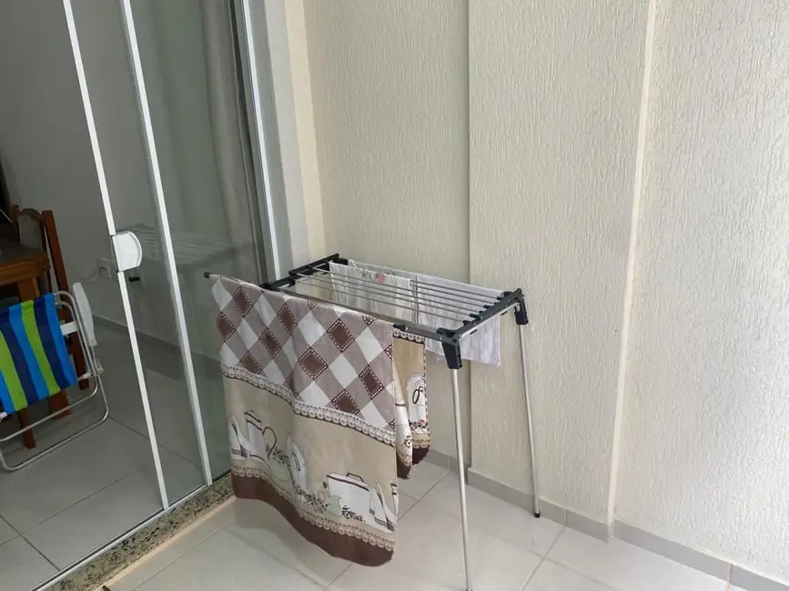 Apartamento com 2 quartos para alugar, 78m2 em Bombinhas - SC - imagem 7 Foto 7 de Apartamento com 2 quartos para alugar, 78m2 em Bombinhas - SC