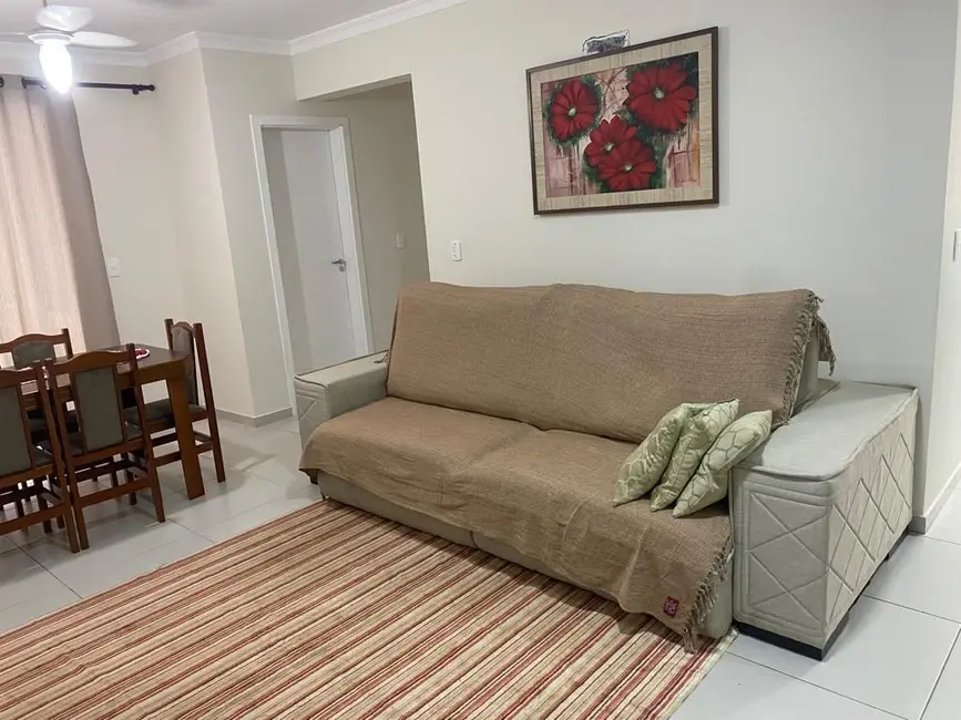Apartamento com 2 quartos para alugar, 78m2 em Bombinhas - SC - imagem 2 Foto 2 de Apartamento com 2 quartos para alugar, 78m2 em Bombinhas - SC