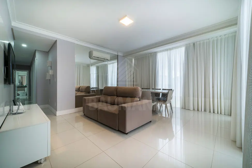 Foto 3 de Cobertura com 3 quartos para alugar, 135m2 em Bombinhas - SC