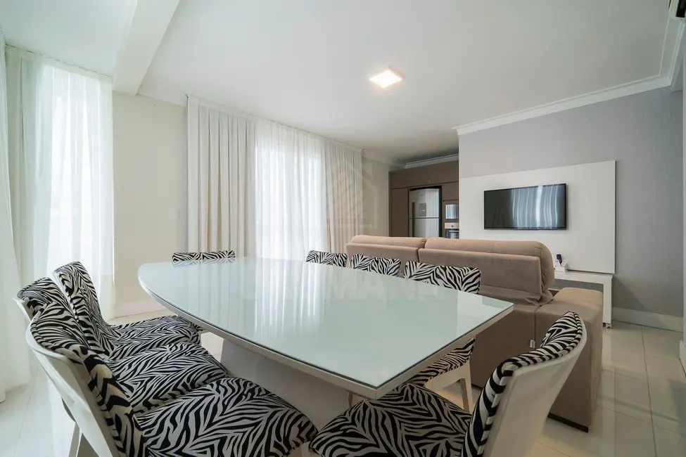 Foto 5 de Cobertura com 3 quartos para alugar, 135m2 em Bombinhas - SC