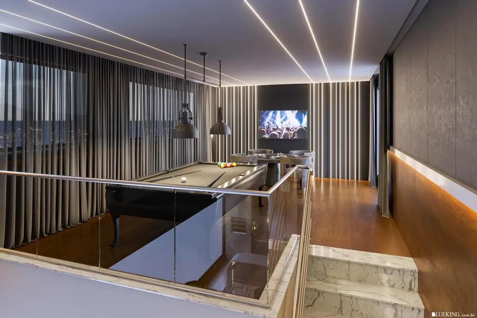 Foto 4 de Apartamento com 3 quartos à venda, 102m2 em Bombinhas - SC