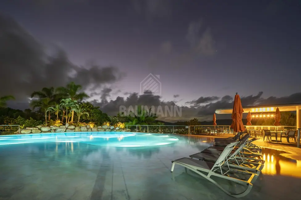 Foto 4 de Terreno / Lote à venda, 1418m2 em Centro, Bombinhas - SC