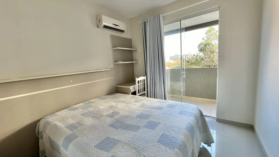 Foto 5 de Apartamento com 3 quartos à venda, 83m2 em Bombinhas - SC