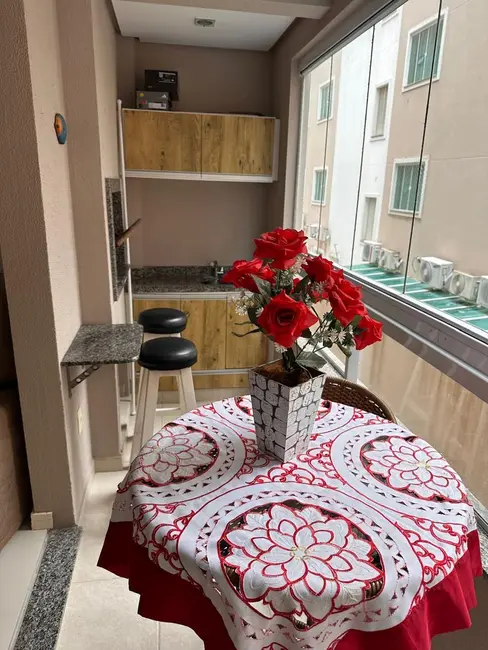 Foto 5 de Apartamento com 2 quartos à venda, 70m2 em Bombinhas - SC