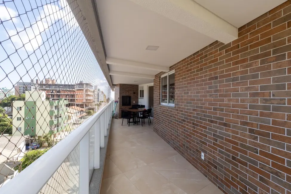 Apartamento com 3 quartos à venda, 111m2 em Bombinhas - SC - imagem 5 Foto 5 de Apartamento com 3 quartos à venda, 111m2 em Bombinhas - SC