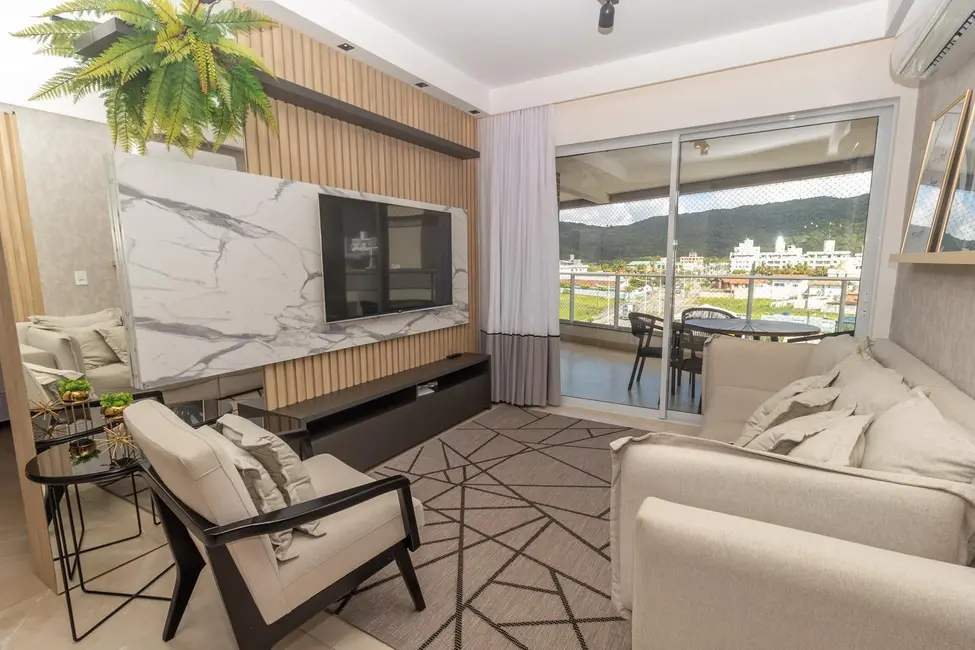 Apartamento com 3 quartos à venda, 111m2 em Bombinhas - SC - imagem 3 Foto 3 de Apartamento com 3 quartos à venda, 111m2 em Bombinhas - SC