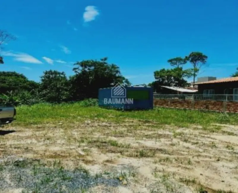 Foto 1 de Terreno / Lote à venda, 378m2 em Bombinhas - SC