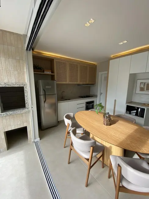 Foto 9 de Cobertura com 3 quartos à venda, 139m2 em Bombinhas - SC