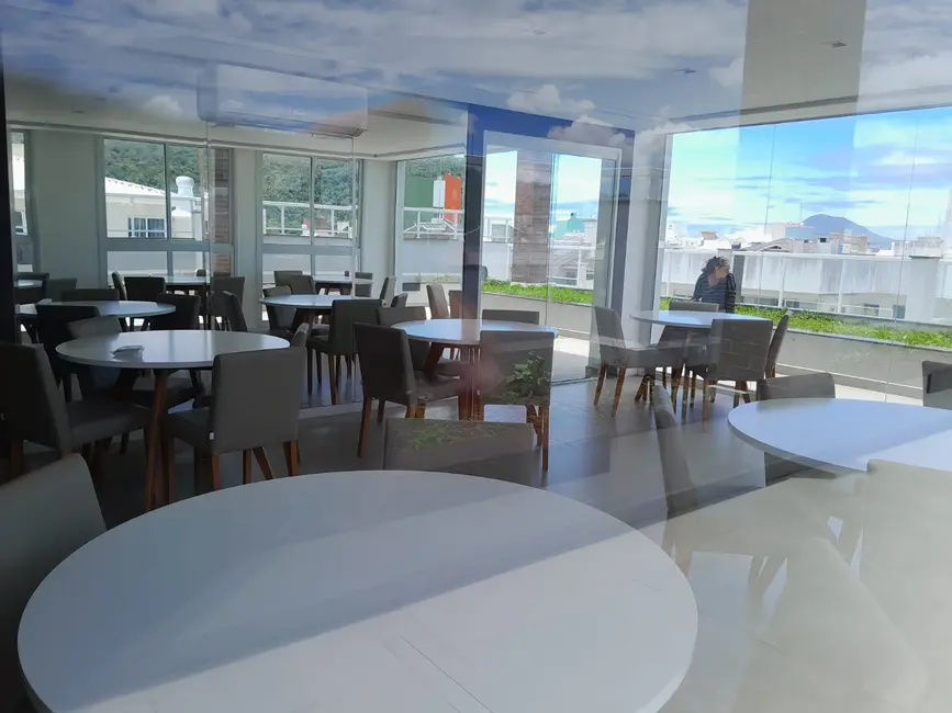 Apartamento com 2 quartos à venda, 67m2 em Ingleses do Rio Vermelho, Florianopolis - SC - imagem 2 Foto 2 de Apartamento com 2 quartos à venda, 67m2 em Ingleses do Rio Vermelho, Florianopolis - SC