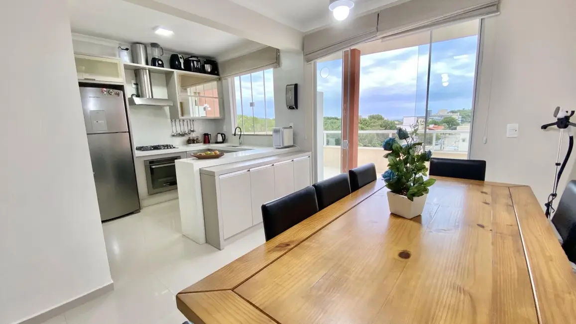 Foto 6 de Cobertura com 3 quartos à venda, 150m2 em Bombinhas - SC