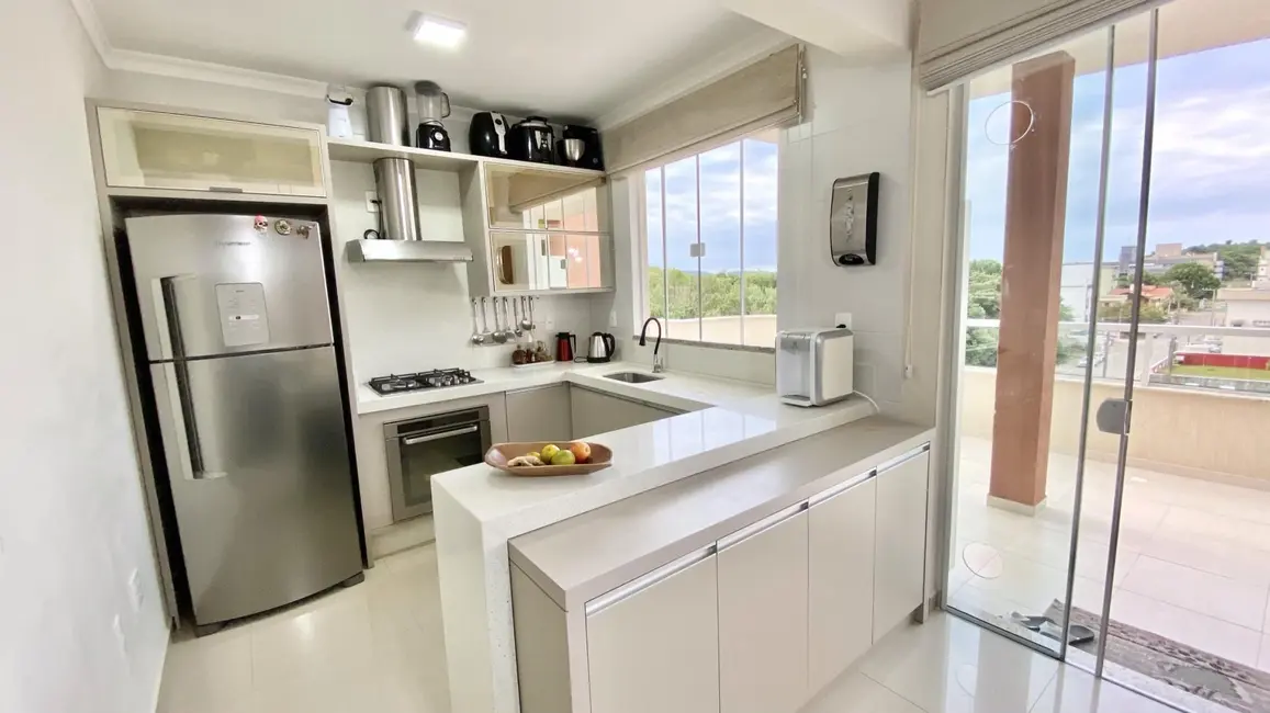 Foto 5 de Cobertura com 3 quartos à venda, 150m2 em Bombinhas - SC