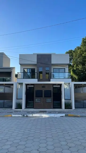 Foto 4 de Sobrado com 2 quartos à venda, 90m2 em Bombinhas - SC