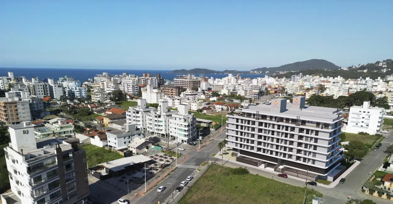 Foto 3 de Apartamento com 2 quartos à venda, 64m2 em Bombinhas - SC