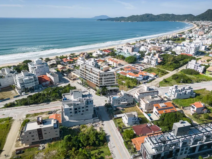 Foto 2 de Apartamento com 3 quartos à venda, 115m2 em Bombinhas - SC