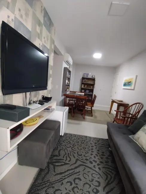 Foto 6 de Apartamento com 2 quartos à venda, 63m2 em Bombinhas - SC