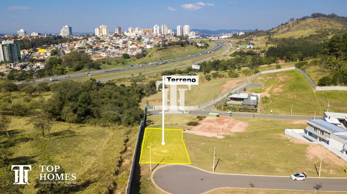 Foto 4 de Terreno / Lote à venda, 1048m2 em Jundiai - SP