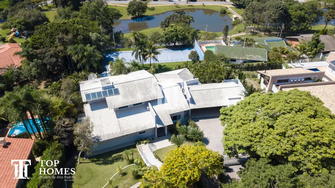 Casa de Condomínio com 4 quartos à venda, 1600m2 em Marambaia, Vinhedo - SP - imagem 4 Foto 4 de Casa de Condomínio com 4 quartos à venda, 1600m2 em Marambaia, Vinhedo - SP