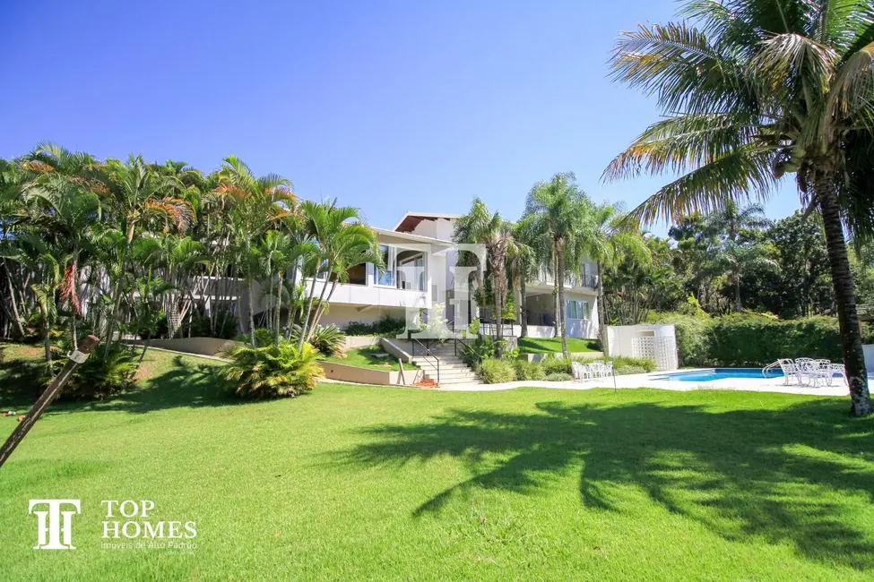 Casa de Condomínio com 4 quartos à venda, 1600m2 em Marambaia, Vinhedo - SP - imagem 3 Foto 3 de Casa de Condomínio com 4 quartos à venda, 1600m2 em Marambaia, Vinhedo - SP