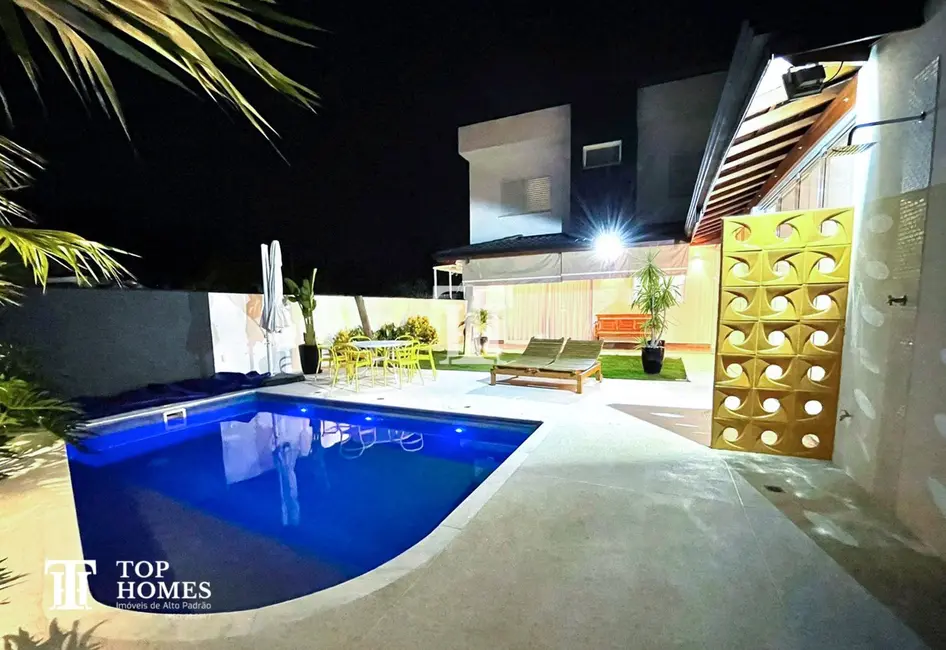 Foto 3 de Casa de Condomínio com 4 quartos à venda, 520m2 em Louveira - SP