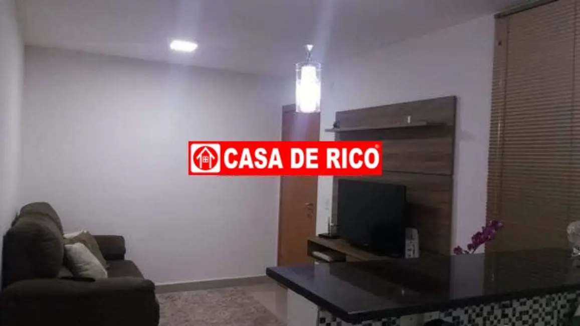 Foto 1 de Apartamento com 2 quartos à venda, 45m2 em Nova Olinda, Londrina - PR