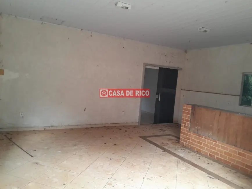 Foto 9 de Chácara com 4 quartos à venda, 127m2 em Figueira - PR