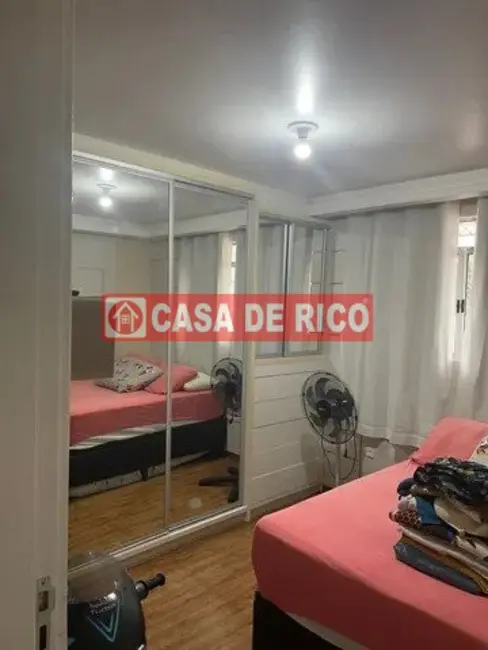 Foto 1 de Apartamento com 3 quartos à venda, 58m2 em Pinheirinho, Curitiba - PR