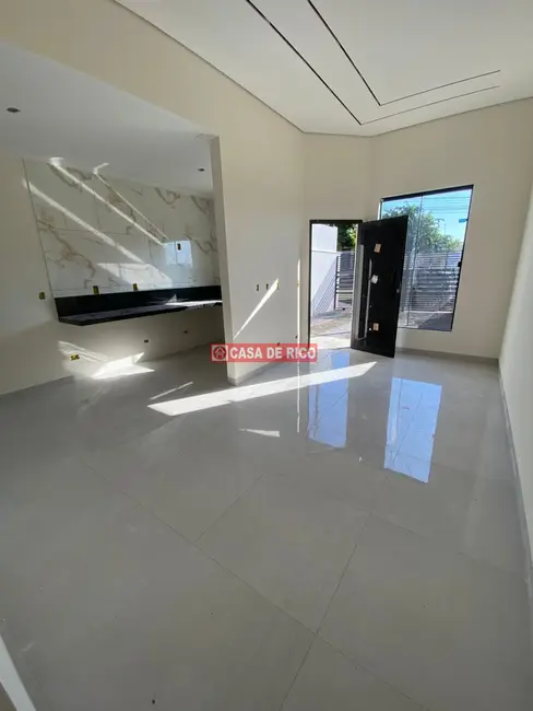Casa com 3 quartos à venda, 84m2 em Residencial Abussafe, Londrina - PR - imagem 1 Foto 1 de Casa com 3 quartos à venda, 84m2 em Residencial Abussafe, Londrina - PR