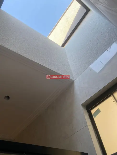 Casa com 3 quartos à venda, 84m2 em Residencial Abussafe, Londrina - PR - imagem 8 Foto 8 de Casa com 3 quartos à venda, 84m2 em Residencial Abussafe, Londrina - PR