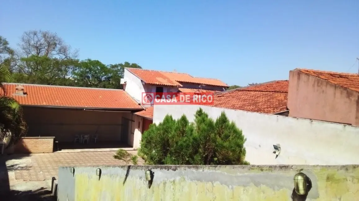 Foto 1 de Sobrado com 3 quartos à venda, 187m2 em Londrina - PR