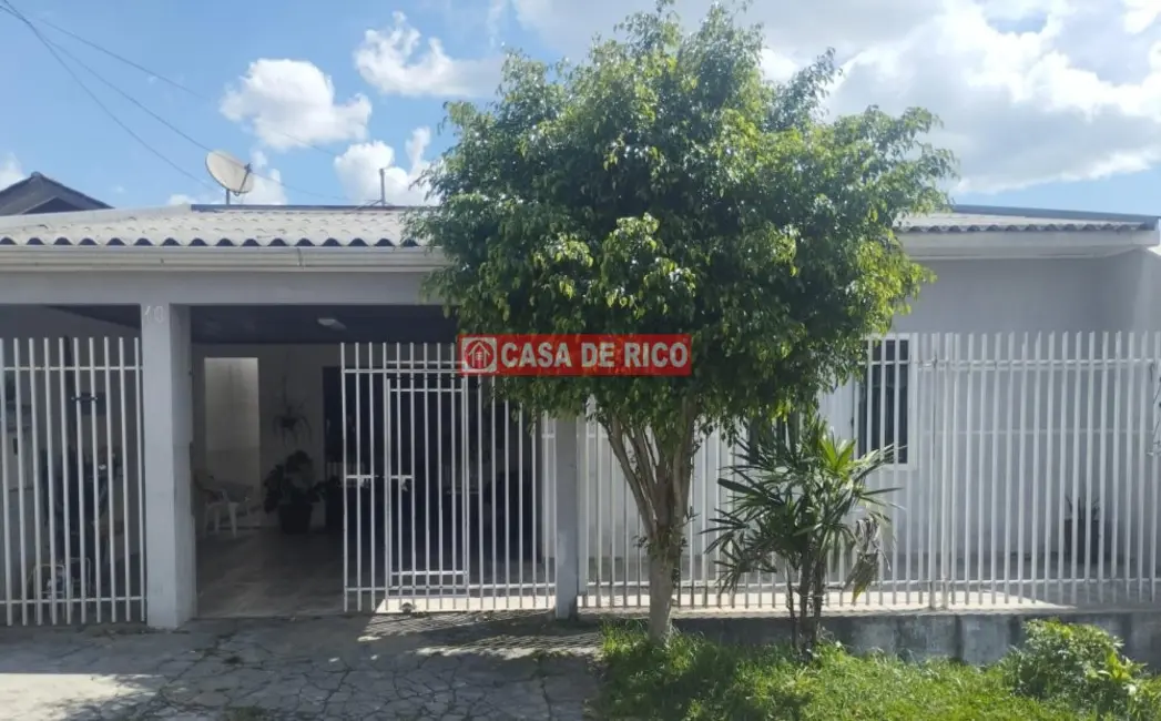 Foto 1 de Casa com 3 quartos à venda, 52m2 em Sítio Cercado, Curitiba - PR