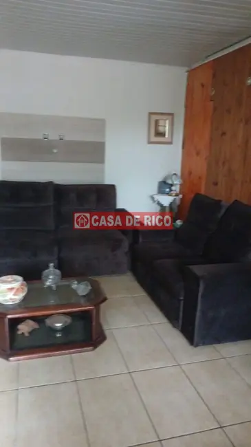 Foto 2 de Casa com 3 quartos à venda, 100m2 em Conjunto Habitacional Santiago II, Londrina - PR
