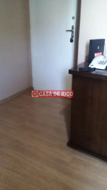Apartamento com 3 quartos à venda, 60m2 em Jardim Santa Cruz, Londrina - PR - imagem 5 Foto 5 de Apartamento com 3 quartos à venda, 60m2 em Jardim Santa Cruz, Londrina - PR