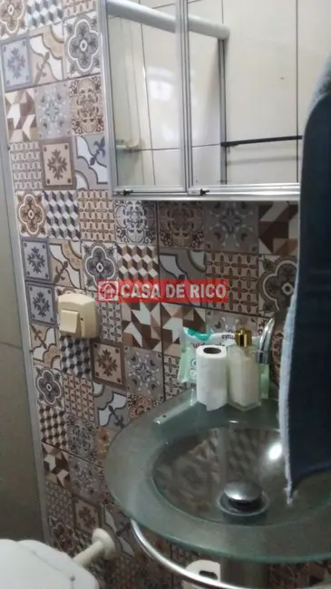 Casa com 4 quartos à venda, 112m2 em Residencial Quadra Norte, Londrina - PR - imagem 8 Foto 8 de Casa com 4 quartos à venda, 112m2 em Residencial Quadra Norte, Londrina - PR
