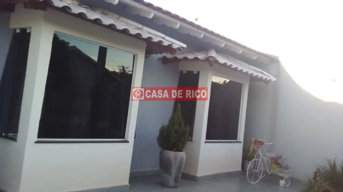 Casa com 4 quartos à venda, 112m2 em Residencial Quadra Norte, Londrina - PR - imagem 4 Foto 4 de Casa com 4 quartos à venda, 112m2 em Residencial Quadra Norte, Londrina - PR