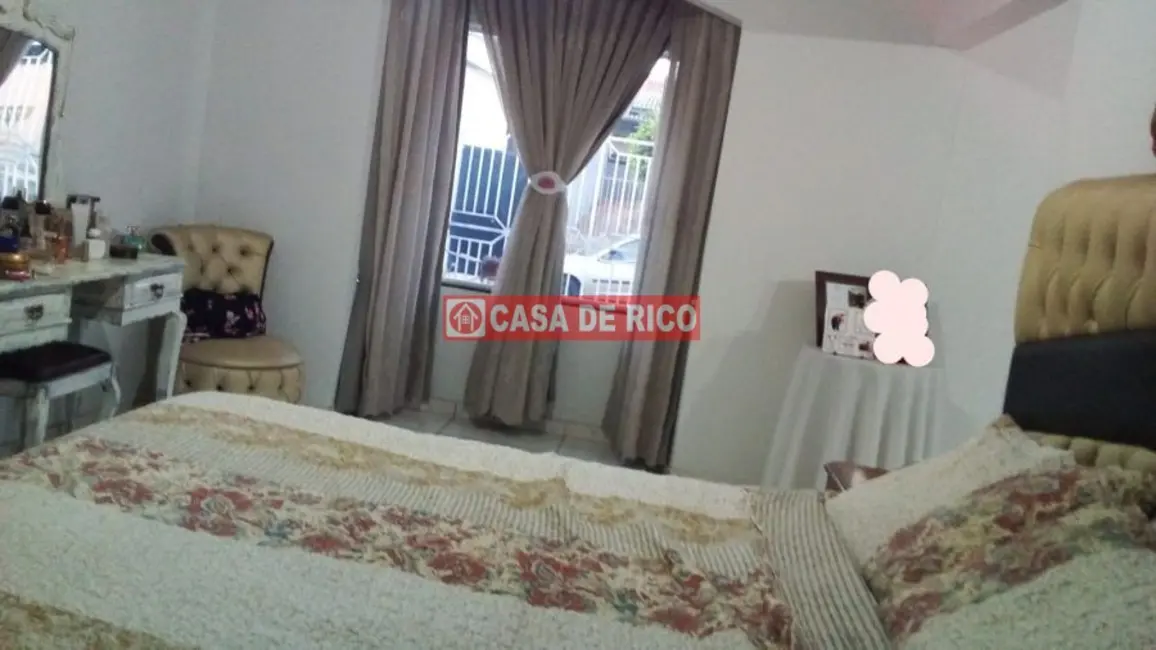 Casa com 4 quartos à venda, 112m2 em Residencial Quadra Norte, Londrina - PR - imagem 2 Foto 2 de Casa com 4 quartos à venda, 112m2 em Residencial Quadra Norte, Londrina - PR
