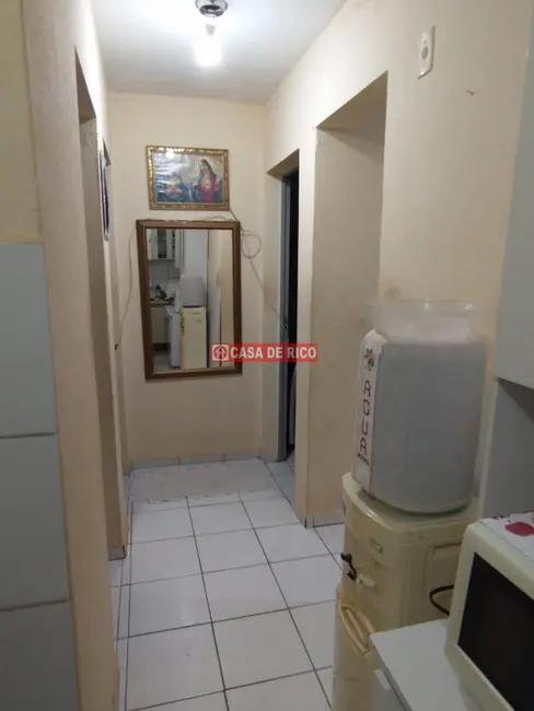 Apartamento com 2 quartos à venda, 286m2 em Residencial Professora Madalena Cardoso, Londrina - PR - imagem 8 Foto 8 de Apartamento com 2 quartos à venda, 286m2 em Residencial Professora Madalena Cardoso, Londrina - PR