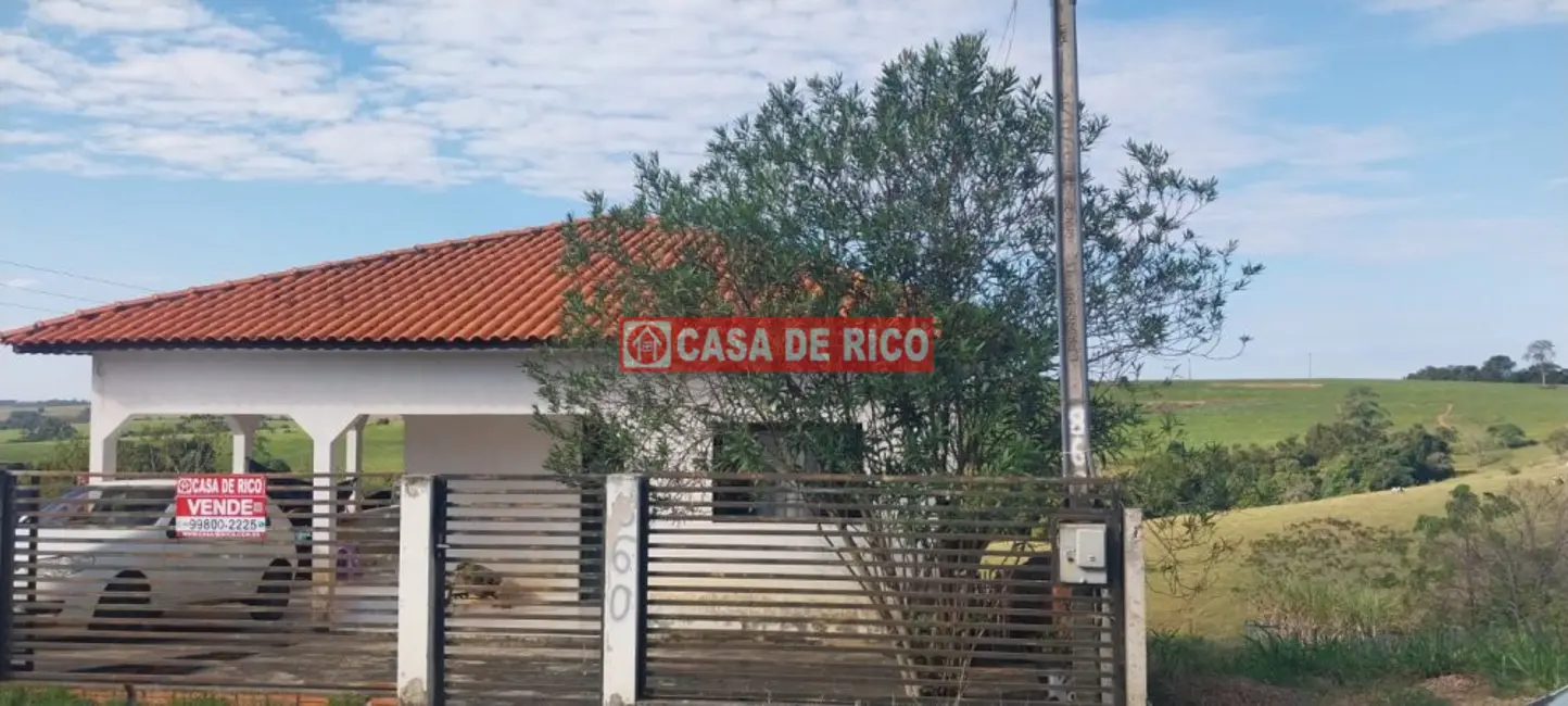 Foto 1 de Casa com 2 quartos à venda, 92m2 em Figueira - PR