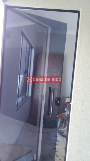 Casa com 3 quartos à venda, 88m2 em Residencial Quadra Norte, Londrina - PR - imagem 4 Foto 4 de Casa com 3 quartos à venda, 88m2 em Residencial Quadra Norte, Londrina - PR