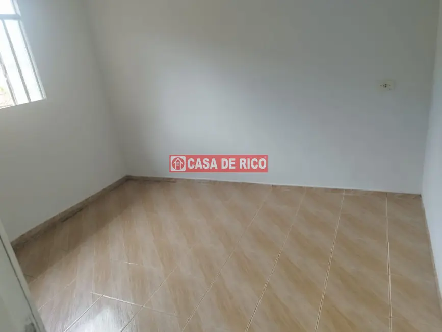 Foto 2 de Casa com 2 quartos à venda, 90m2 em Centro, Figueira - PR