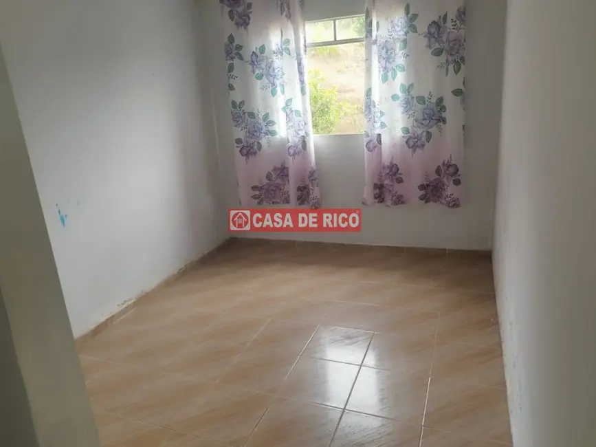 Foto 4 de Casa com 2 quartos à venda, 90m2 em Centro, Figueira - PR